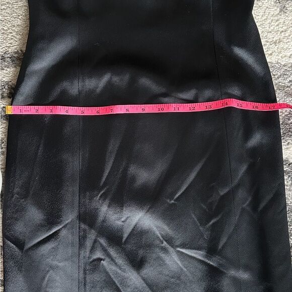 Anne Klein Little Black Dress with spaghetti straps . Feels like silk .Size 4. - Picture 8 of 10